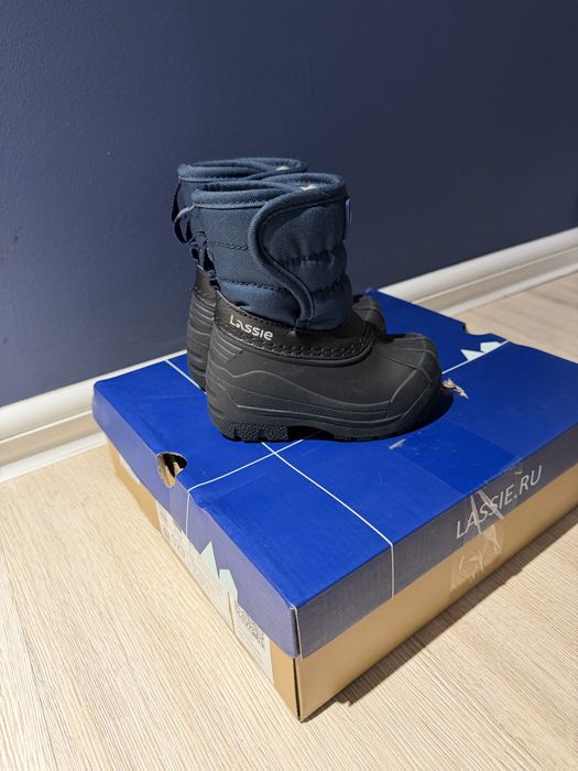 Новые сапоги Lassie