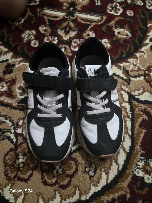 Кроссовки.Размер 33-34