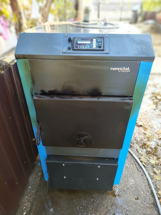Centrală pe lemne Romstal Vision BW-55A 55kW stare foarte bună.
