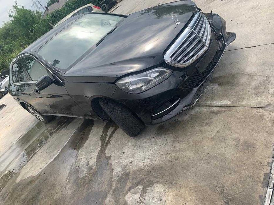 Dezmembrez mercedes e class w212 facelift/e220 euro 6 motor 651/