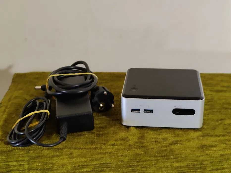 Mini PC INTEL NUC D34010WYKH Intel Core i3-4010U, 8GB DDR3, SSD 480 Gb