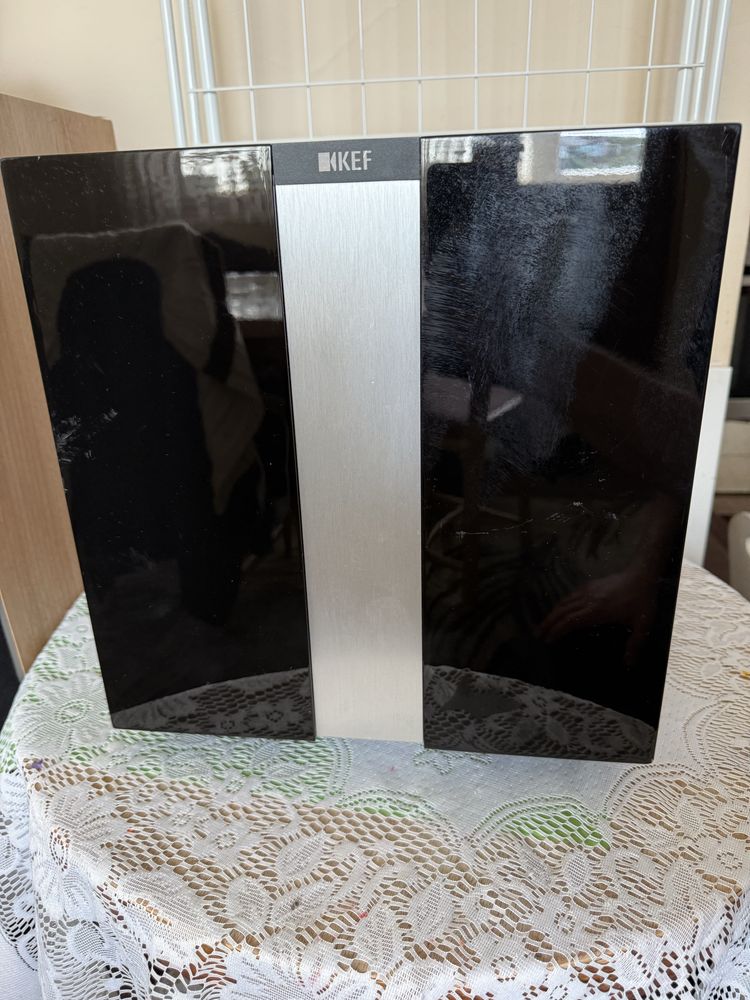 KEF R-400b Уникален Subwoofer