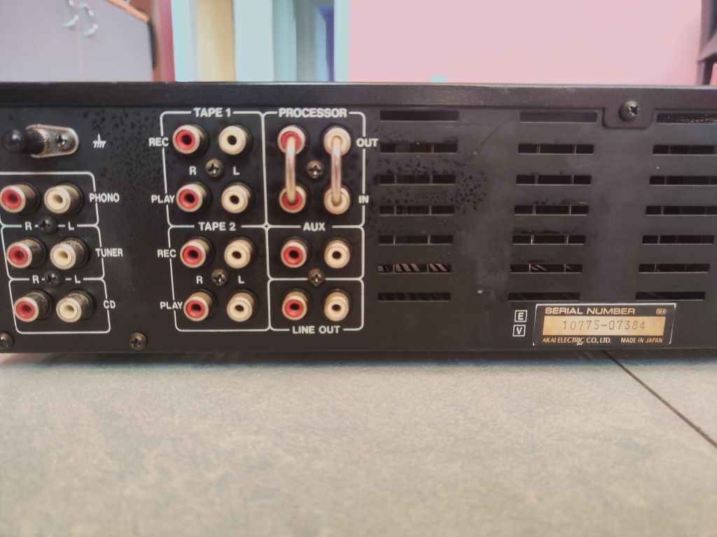 Усилвател Akai Am-A302