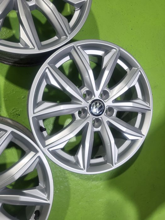 17 5x112 Vw Passat Tiguan Touran Caddy Golf 5х112