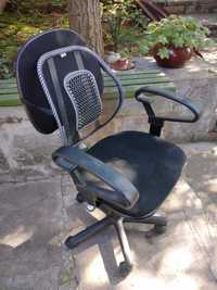 Офис стол  с допълнителна облегалка за гърба -  20лв