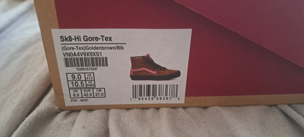 Чисто нови обувки Vans Sk8-Hi Gore-Tex (Gore-Tex)