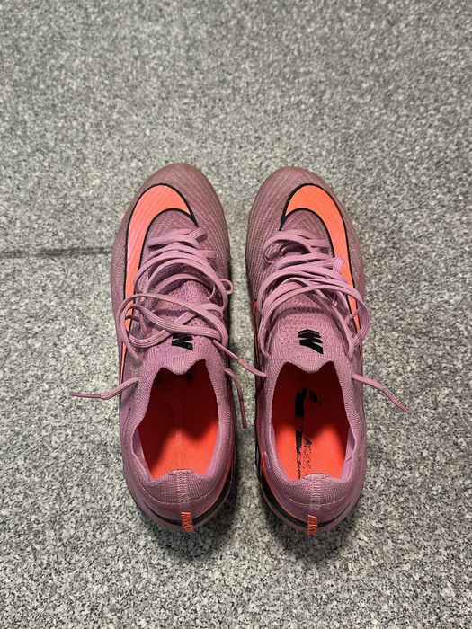 Nike mercurial 42