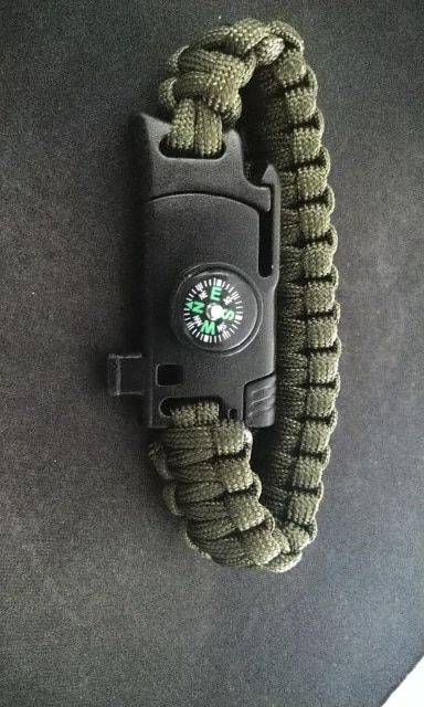 Часовници и гривни за лов и туризъм