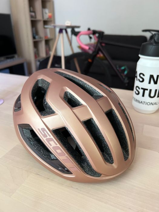 Каска Scott Arx Plus (Mips) в размер 
S 51-55cm цвят Rose Gold