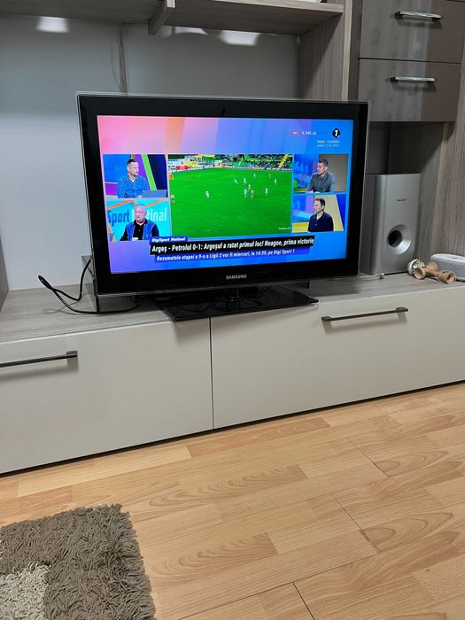 Televizor  Samsung LE-32B554, 81cm