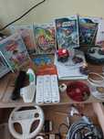 конзола Nintendo Wii пълен комплект с игри и фигури