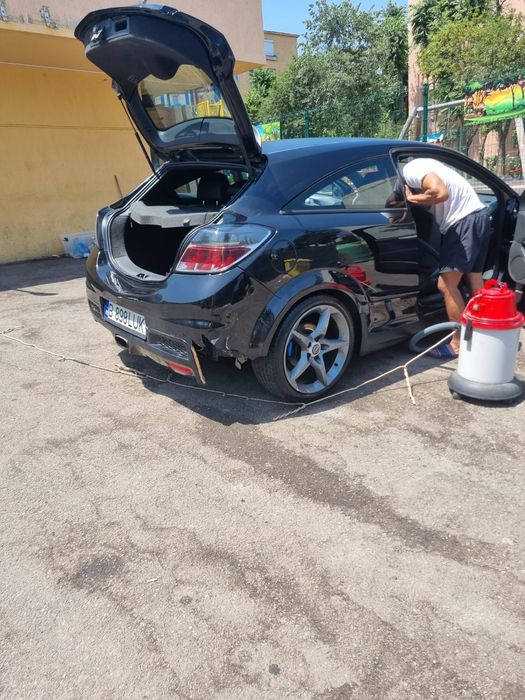 Vând Opel astra H Gtc