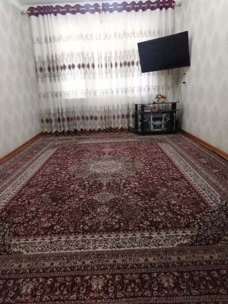 Квартира сотилади