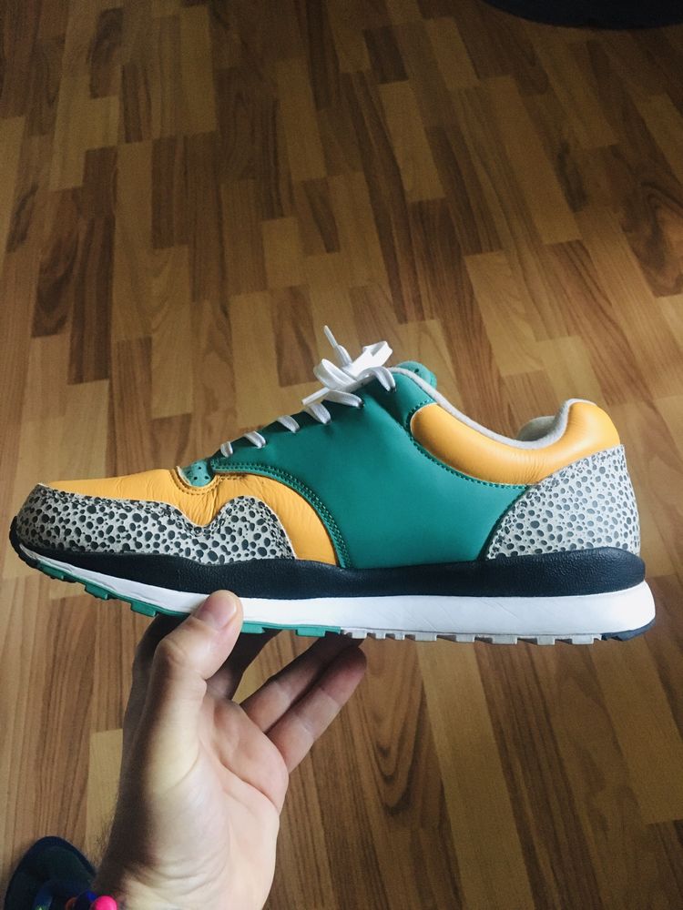 Nike air safari supreme marimea 42 cateva purtari