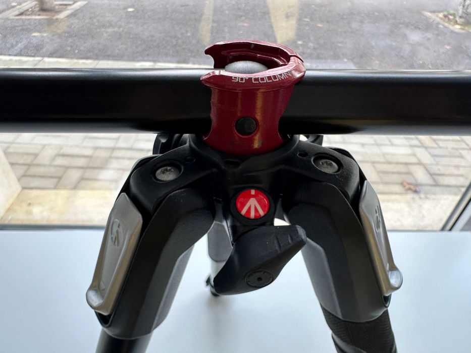 Manfrotto MT190XPro3 + Manfrotto MHXPRO-3W статив за фотоапарат