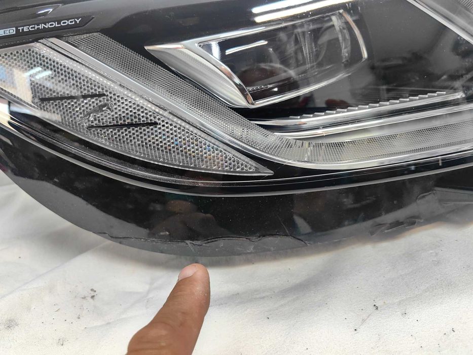 Оригинален фар Ягуар  Jaguar I Pace Full Led