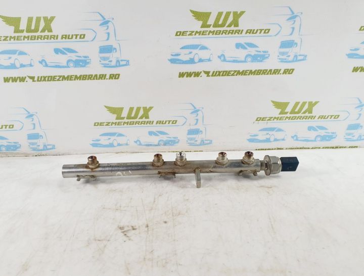 Rampa injectoare 2.0 b N43B20A  13537562474-03 12056010de BMW Seria 1 E81/E82/E87/E88 (facelift) se