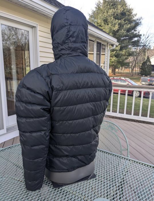 Geaca puf Feathered Friends S mammut millet norrona ortovox montbell