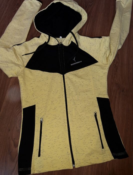 Адидас Adidas дамски суичъри горнища  С S M размер