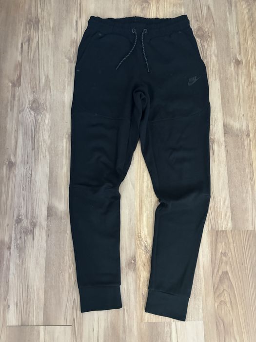 Pantaloni nike tech fleece
