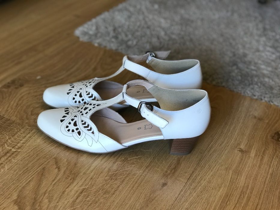 Pantof alb de gală (pt. mireasă) din piele nou marca ALPINA nr.41