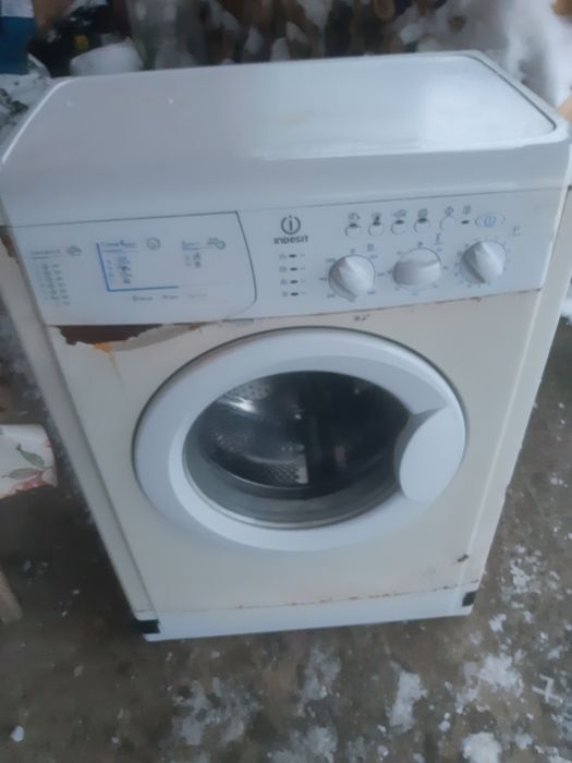 Piese mașină de spălat INDESIT mod.WISL 105X