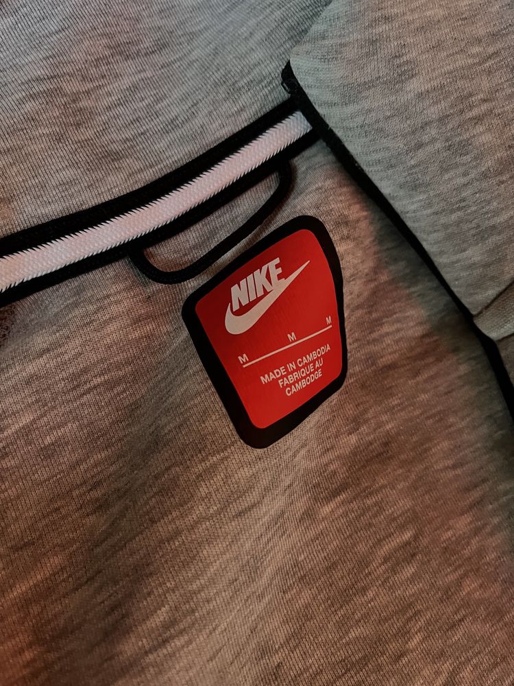 Tech Fleece Windrunner