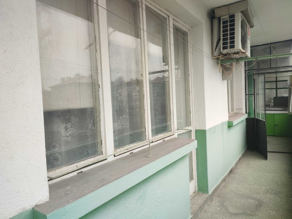 Продава се Четиристаен апартамент в Търговище, Център - 110 кв.м за 877 €/кв.м - Снимка #7