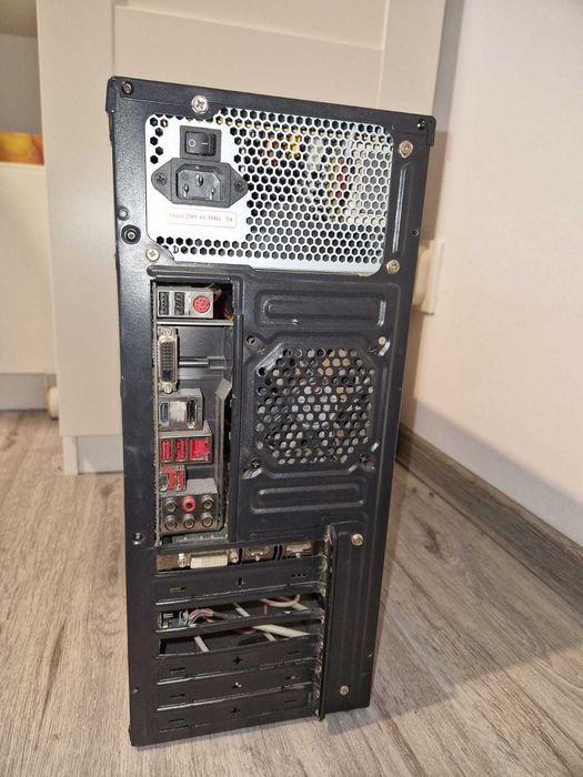 PC Gaming Intel i5-7400 + RX 580 4GB + 16GB RAM + SSD 480GB + HDD 1TB