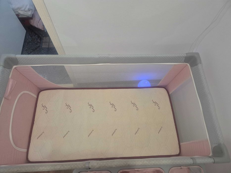 Бебешка кошара Kinderkraft / розова Матрак Pierre Cardin