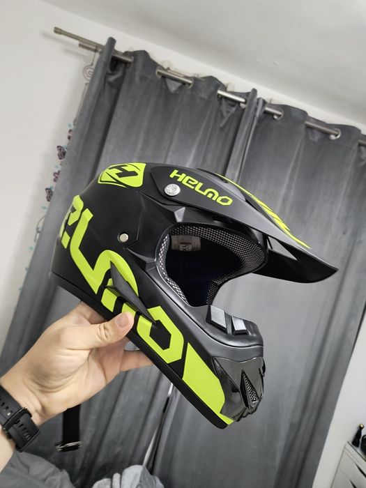 Casca motocross cu ochelari