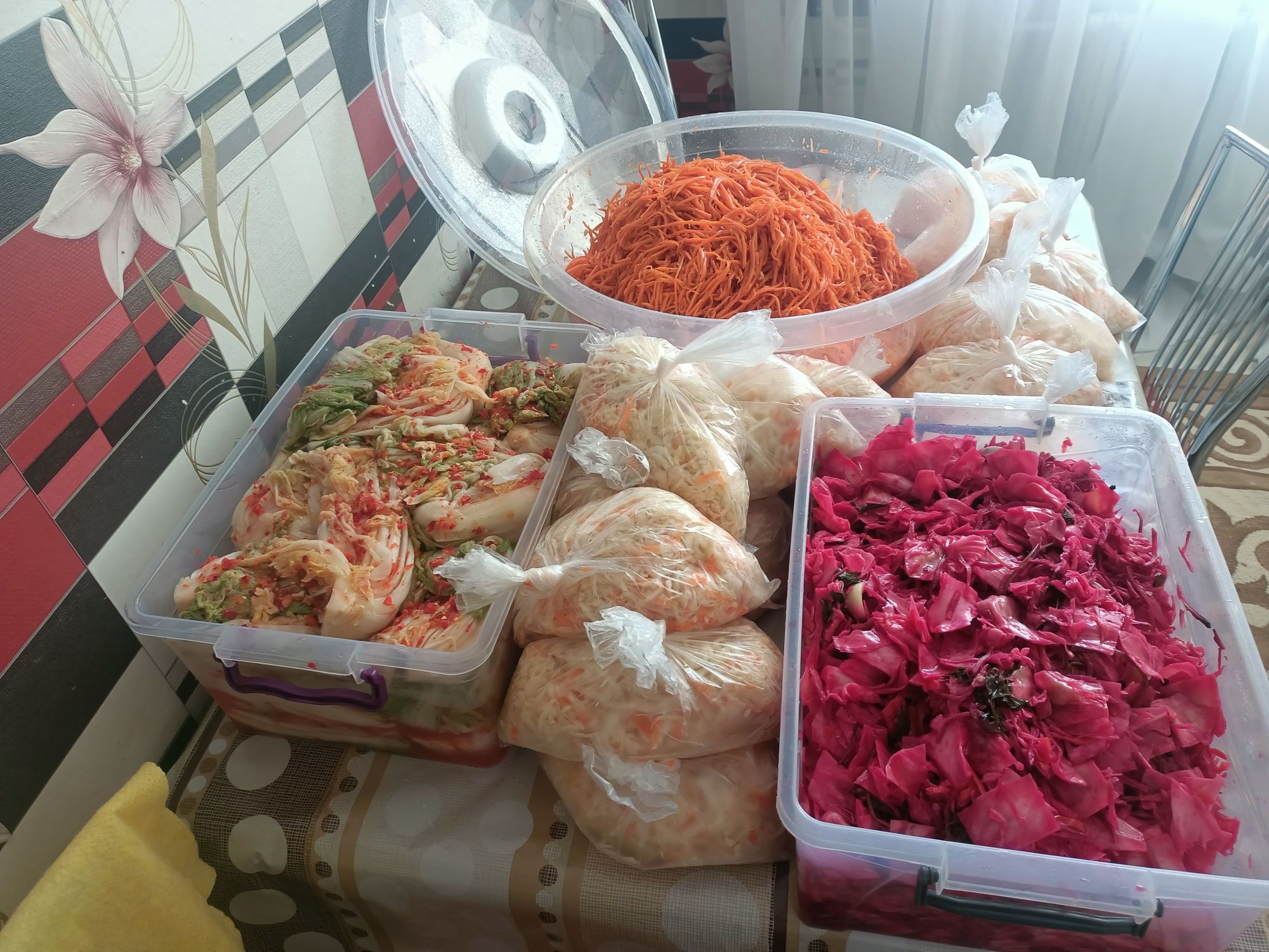 Продам салаты, кимчи