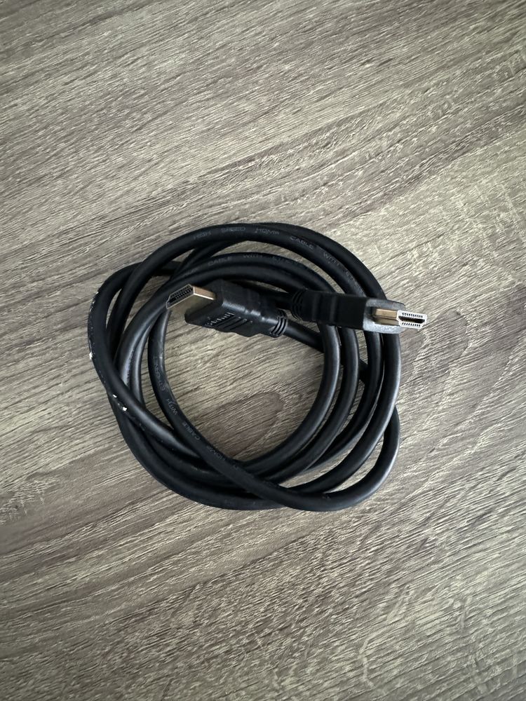 Cablu HDMI de 2m