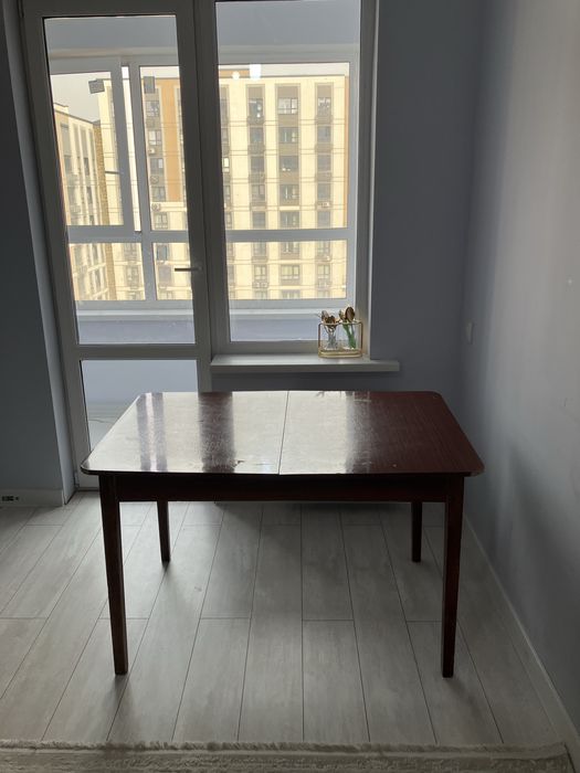 стол стол продаётся