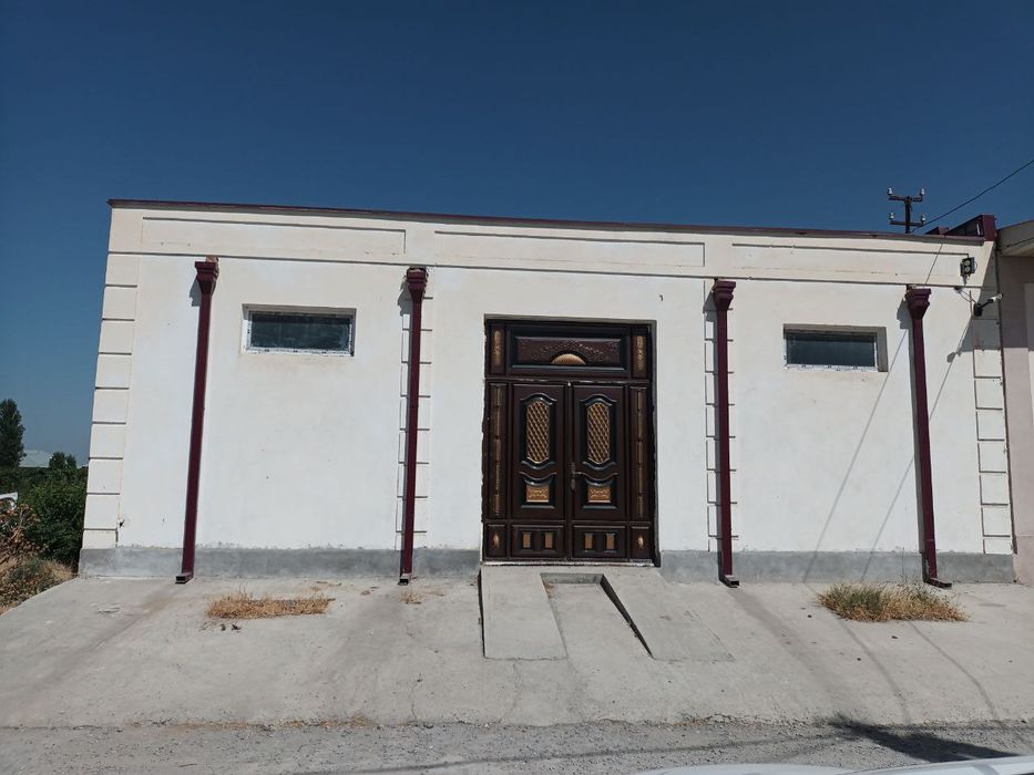 Продаётся нежилое   помещение   150  м2.