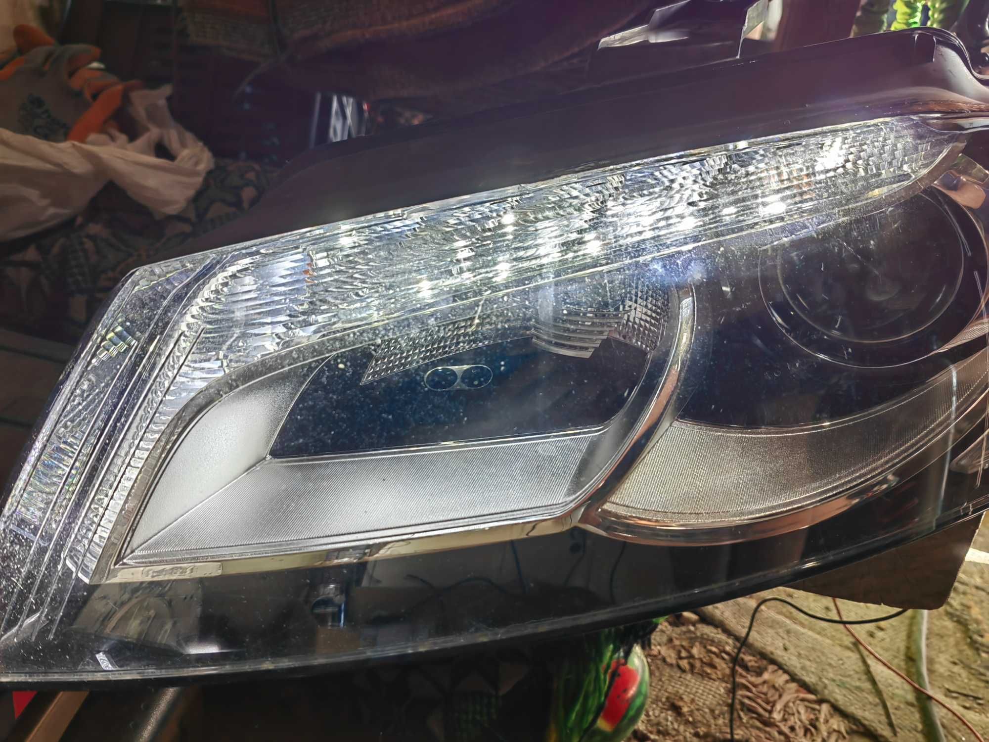 Фар Audi A3 8P Bi-Xenon LED Face ляв / Фар Ауди А3 ксенон Оригинален