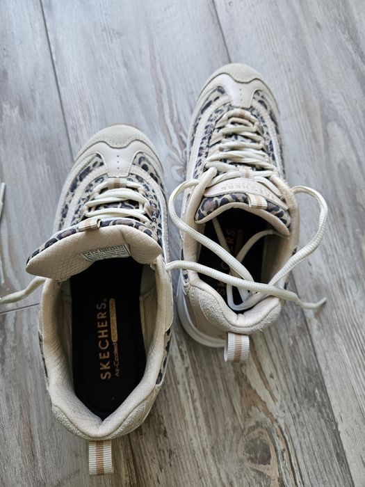 Adidasi Skechers, marime 38