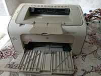 Продам офисныйпринтер в среднем состоянии модель hp laserjet p1005