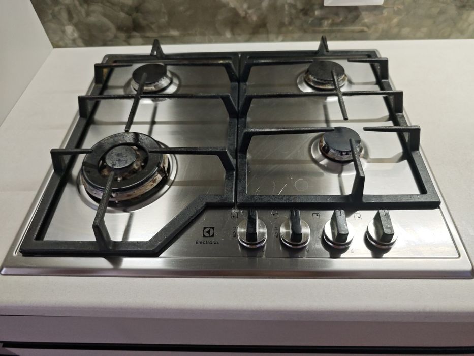 газовая плита, встрвиваемвя