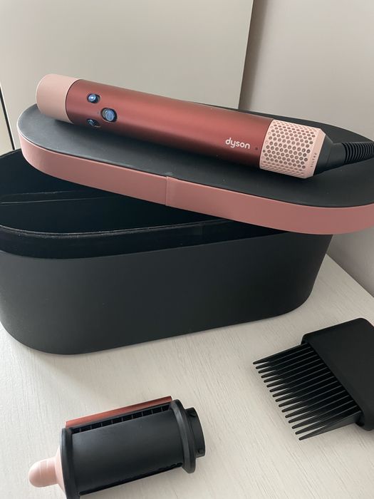 Dyson airwrap complete long Pink