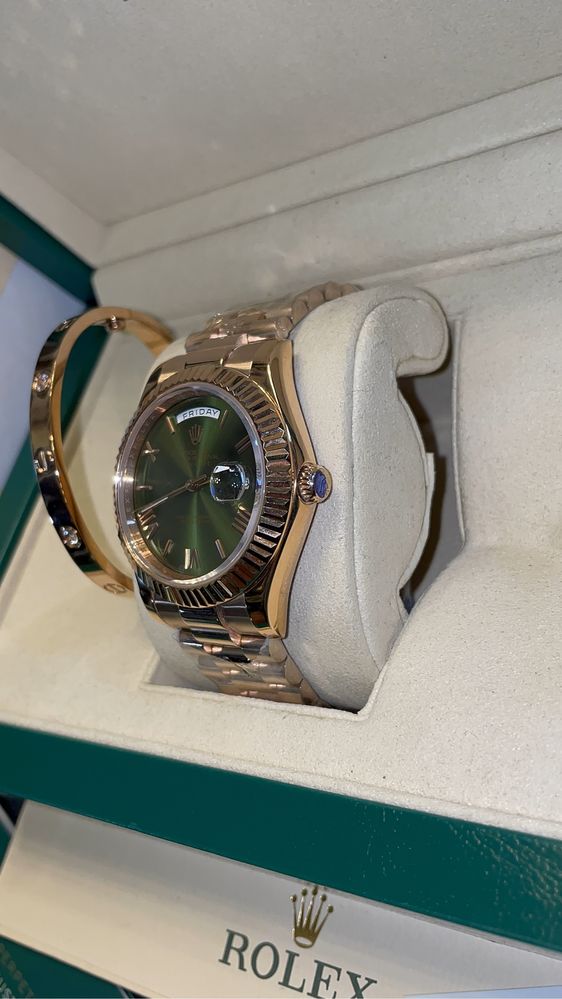Rolex Day-Data 40 mm Rose Gold Green dial