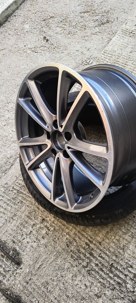 O janta mercedes cls w257 r18 originala