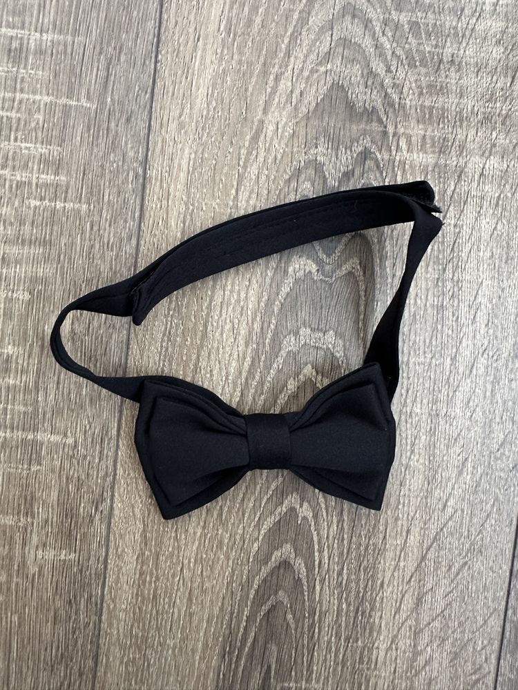Vand Costum ginere