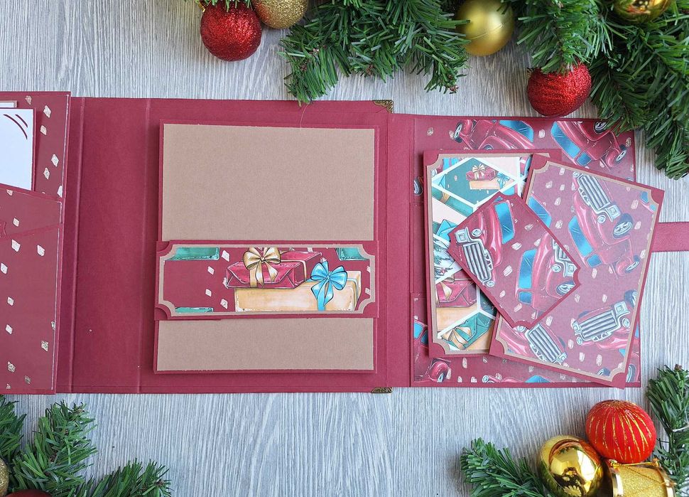 Коледен, скрапбук албум в бордо, ръчна изработка /52.25