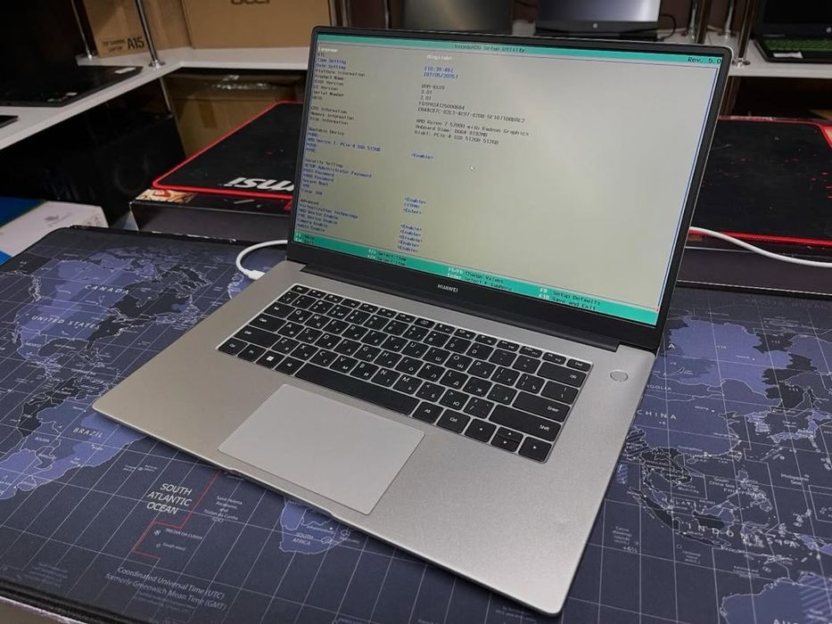 Ноутбук Huawei MateBook D15 Ryzen 7-5700U|8G|Ssd512Gb|AMD Radeon