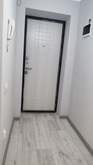 Срочно! Продам квартиру 2-х комнатную