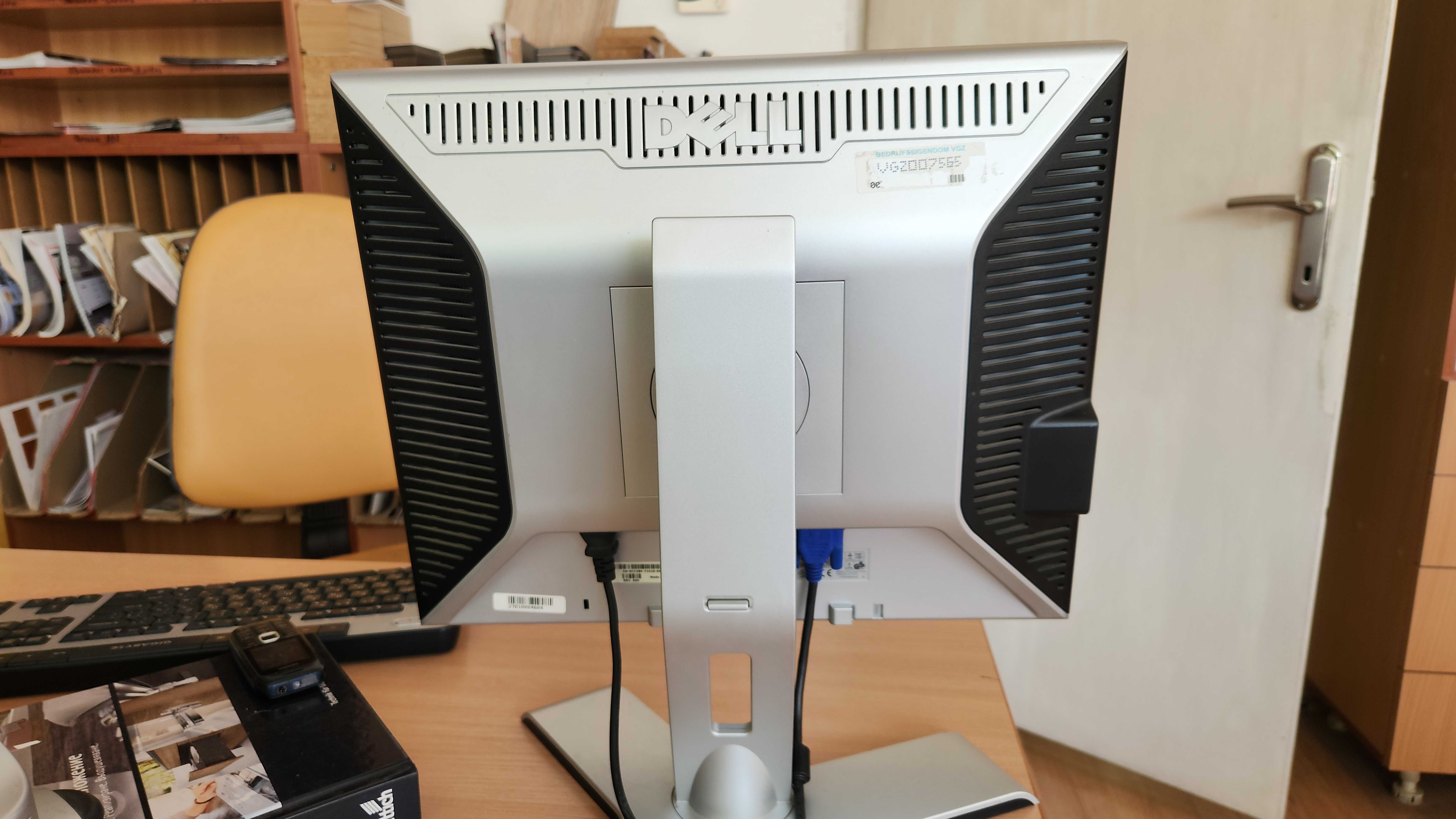 Монитор DELL 1907FP