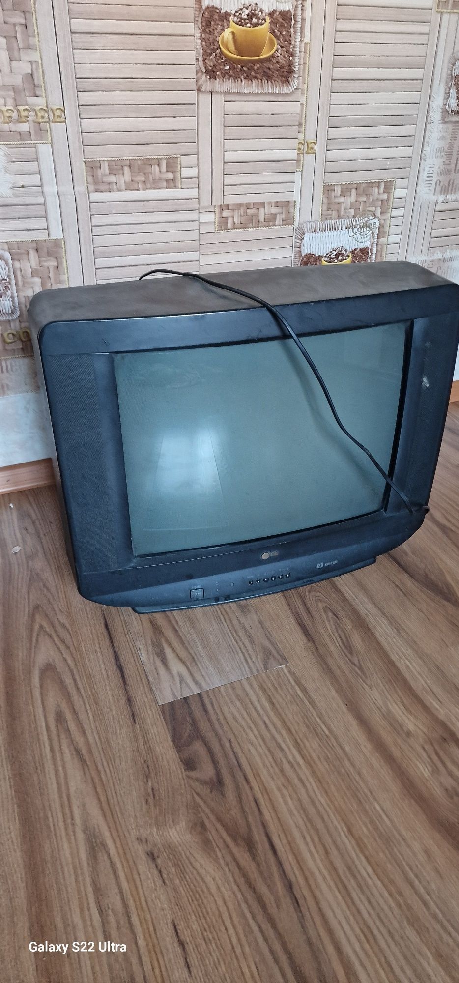 Продам рабочий телевизор