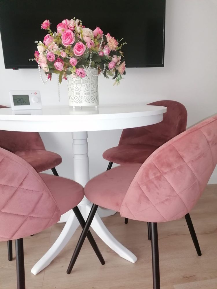 Set 4 scaune (velur/catifea) dining roz pudrat/somon
