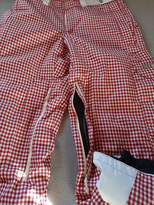 Ски панталон в отлично състояние.